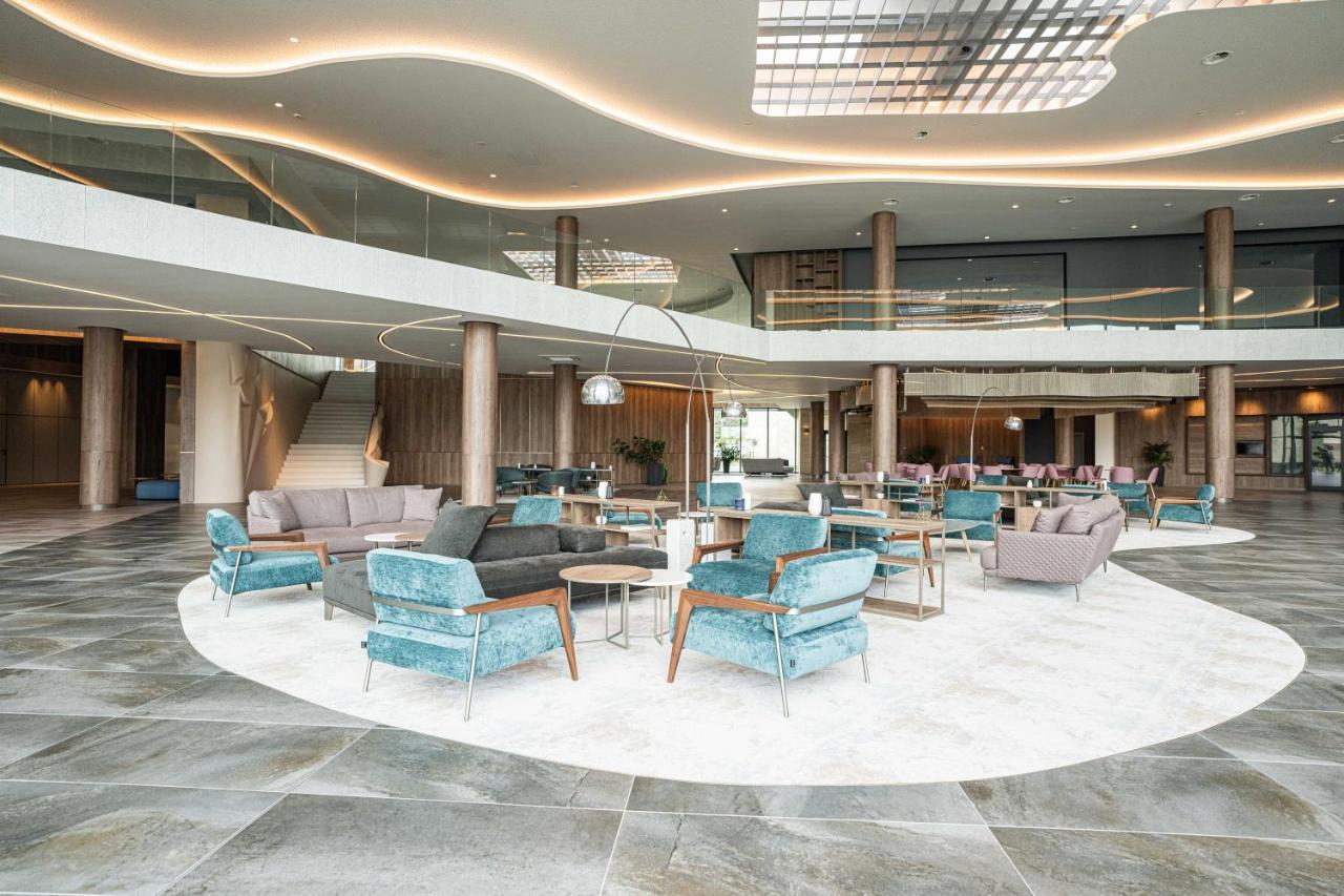 Hvd Reina Del Mar - Premium Spa Service & Free Parking Obzor Kültér fotó